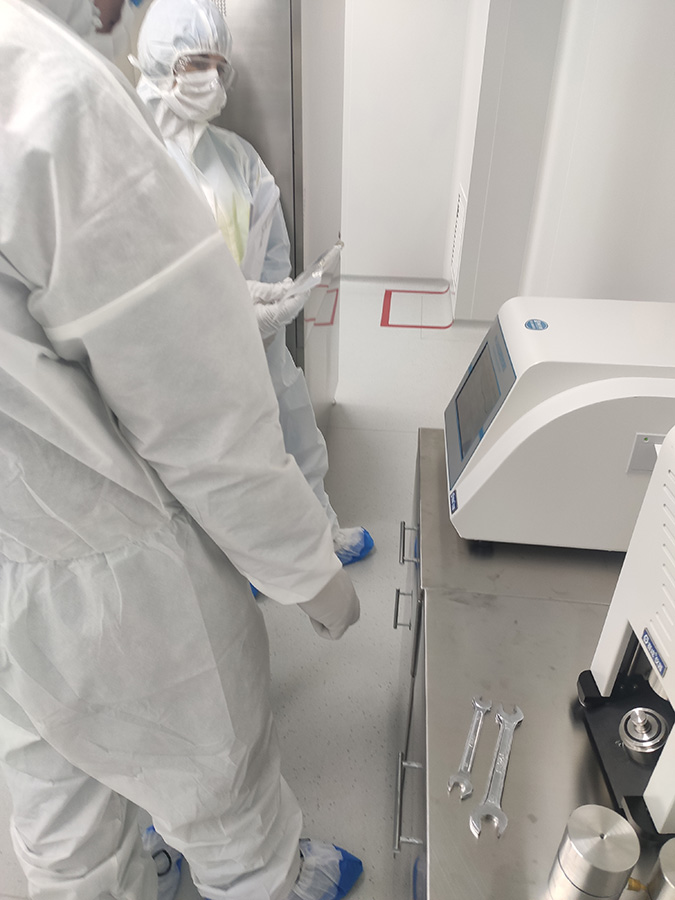 助力(lì)藥品一致性評(píng)價——国产欧美日韩精品a在线观看微泄漏(lòu)無損密封儀通過客戶(hù)驗收